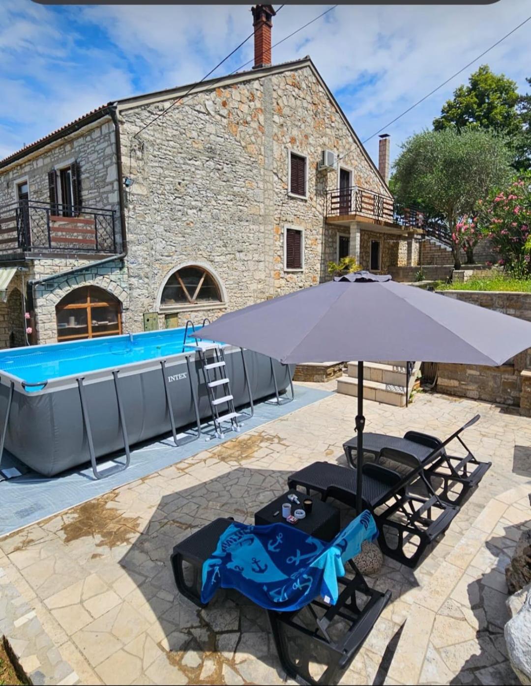 Villa Dts3 Kaštel Eksteriør billede