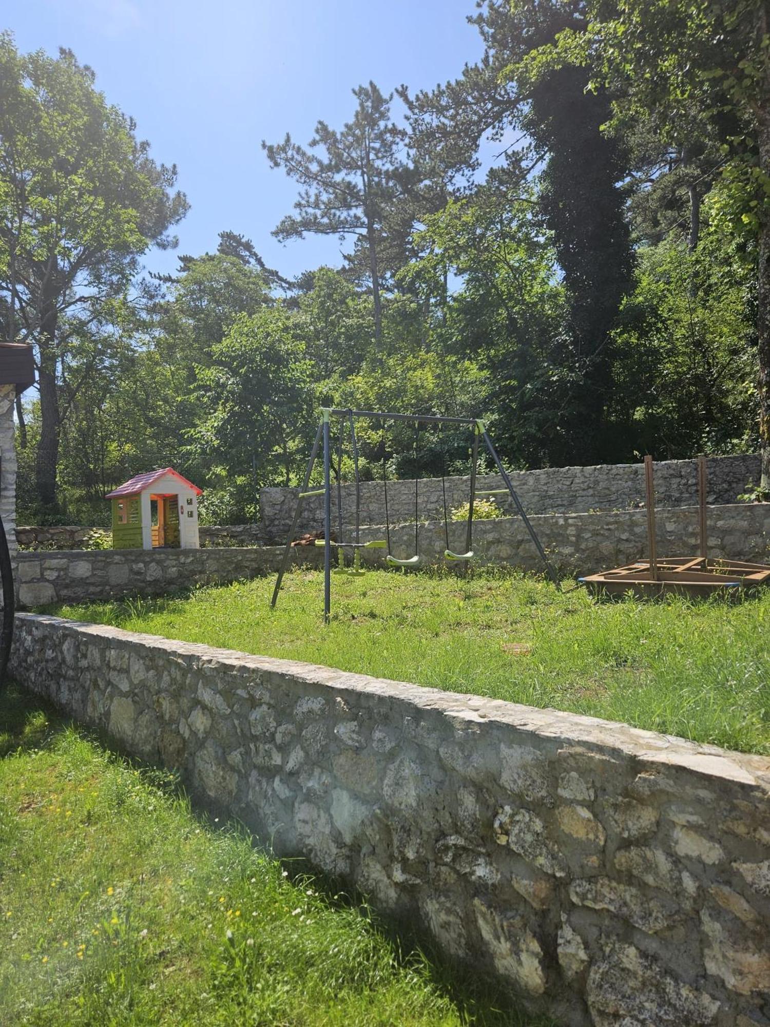 Villa Dts3 Kaštel Eksteriør billede
